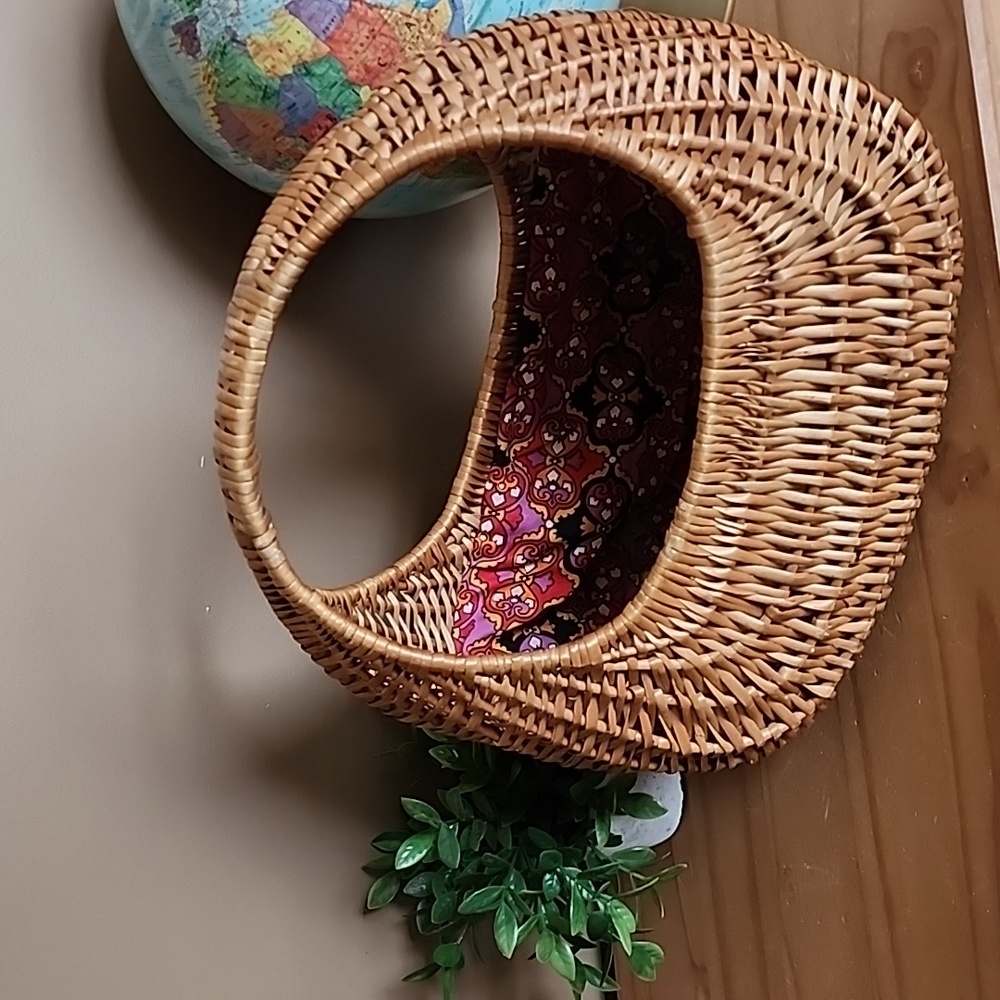 Vintage Gondola Wicker Basket Willow With Handle